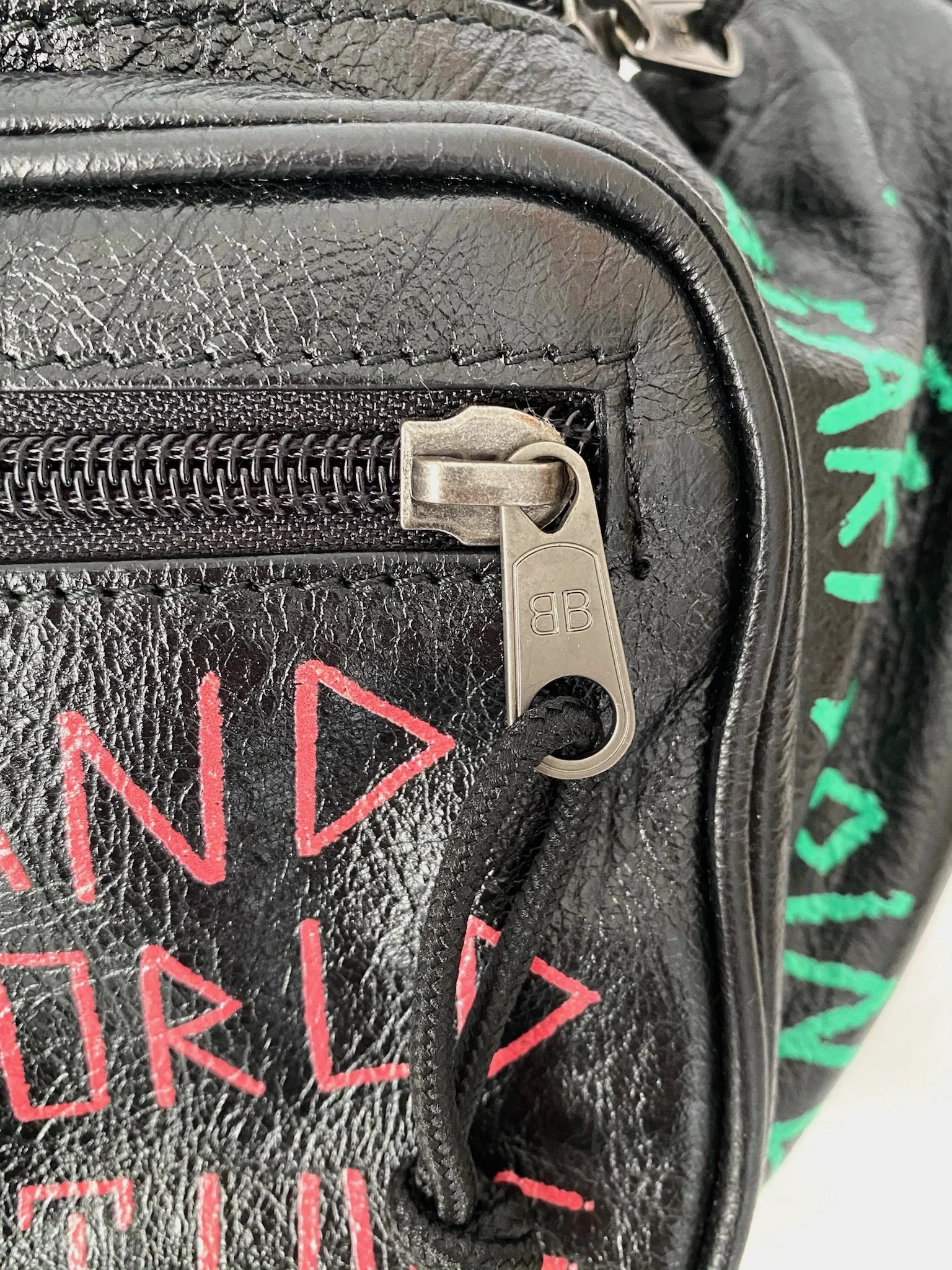 Balenciaga graffiti 2025 fanny pack